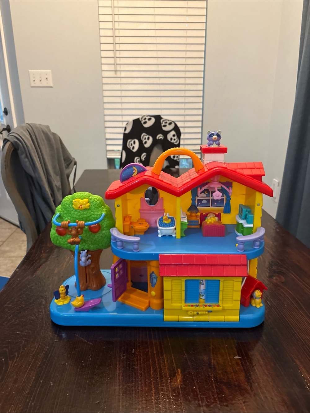 Kiddieland Interactive Yellow and Red Kids Playhouse Toy